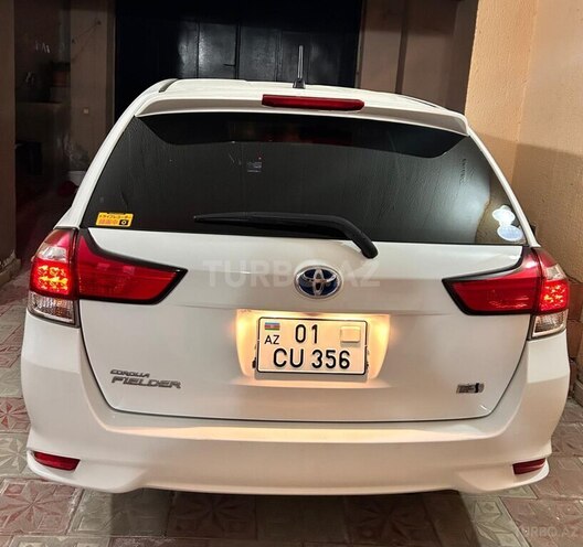 Toyota Corolla Fielder 2017, 108,000 km - 1.5 l - Bakı