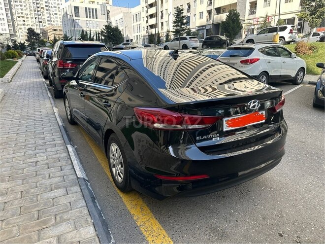 Hyundai Elantra 2018, 127,138 km - 2.0 l - Bakı