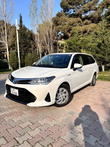 Toyota Corolla Fielder 2017, 108,000 km - 1.5 l - Bakı