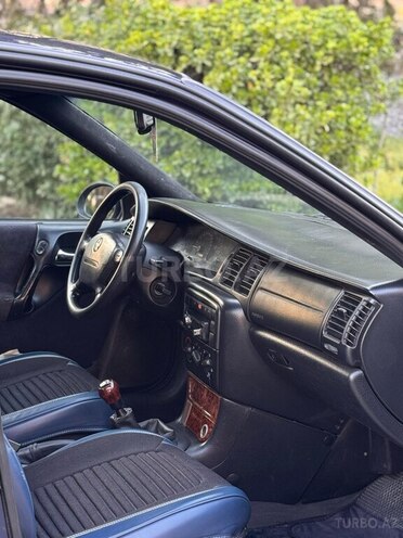 Opel Vectra 1999, 450,000 km - 1.6 l - Zaqatala