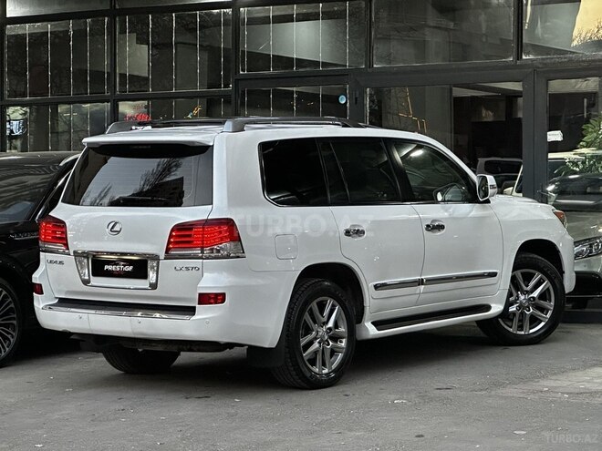 Lexus LX 570 2013, 131,000 km - 5.7 l - Bakı