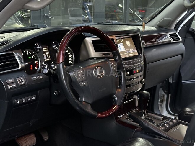 Lexus LX 570 2013, 131,000 km - 5.7 l - Bakı
