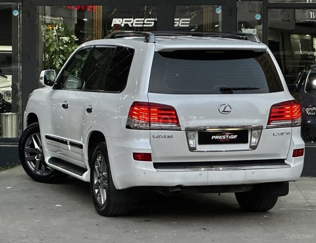 Lexus LX 570 2013, 131,000 km - 5.7 l - Bakı