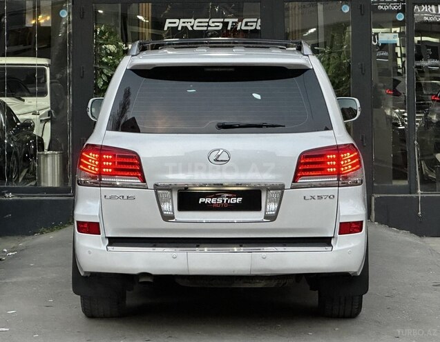 Lexus LX 570 2013, 131,000 km - 5.7 l - Bakı