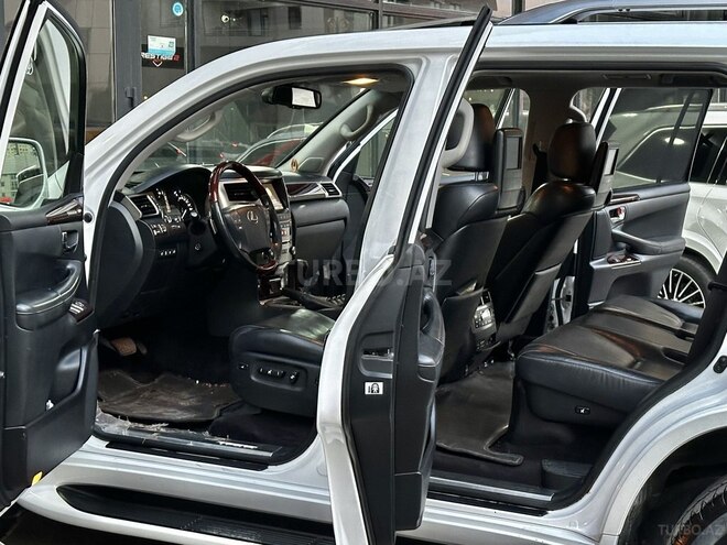 Lexus LX 570 2013, 131,000 km - 5.7 l - Bakı