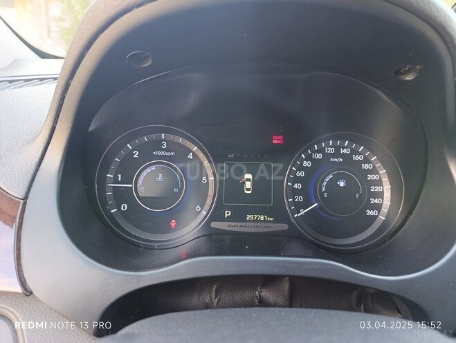 Hyundai Grandeur 2015, 258,000 km - 2.2 l - Bakı