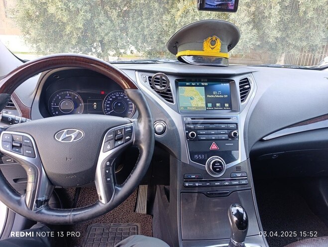 Hyundai Grandeur 2015, 258,000 km - 2.2 l - Bakı