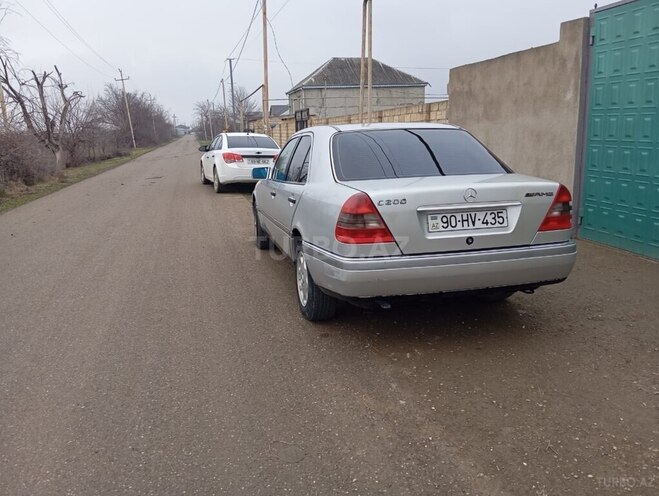 Mercedes C 200 1996, 52,000 km - 2.0 л - Quba