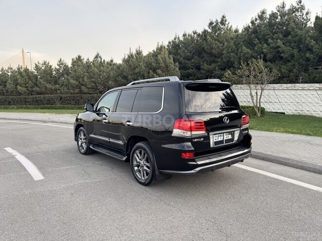 Lexus LX 570 2014, 180,000 km - 5.7 l - Bakı