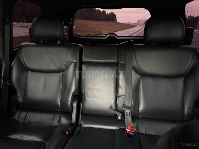Lexus LX 570 2014, 180,000 km - 5.7 l - Bakı