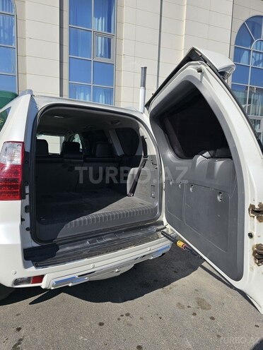 Toyota Land Cruiser Prado 2013, 62,000 km - 2.7 l - Quba