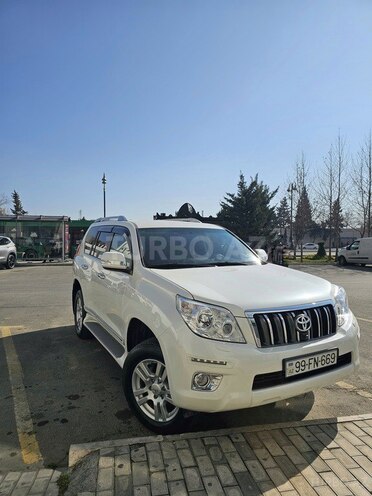 Toyota Land Cruiser Prado 2013, 62,000 km - 2.7 l - Quba