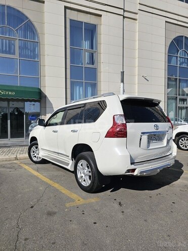 Toyota Land Cruiser Prado 2013, 62,000 km - 2.7 l - Quba