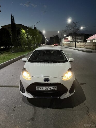 Toyota Aqua 2019, 170,000 km - 1.5 l - Bakı