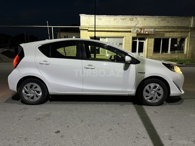 Toyota Aqua 2019, 170,000 km - 1.5 l - Bakı