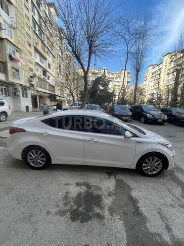 Hyundai Avante 2014, 190,000 km - 1.6 л - Bakı