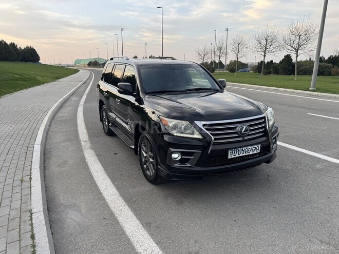 Lexus LX 570 2014, 180,000 km - 5.7 l - Bakı