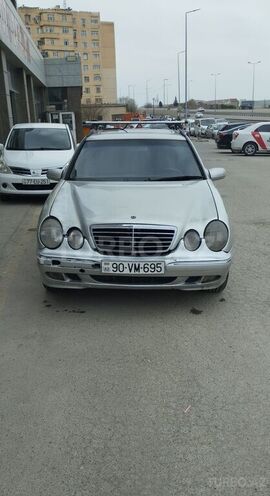 Mercedes E 220 d 1999, 512,000 km - 2.2 л - Bakı