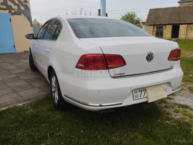 Volkswagen Passat 2014, 103,864 km - 1.8 л - Masallı