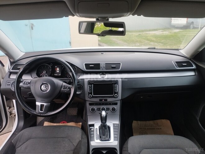 Volkswagen Passat 2014, 103,864 km - 1.8 л - Masallı