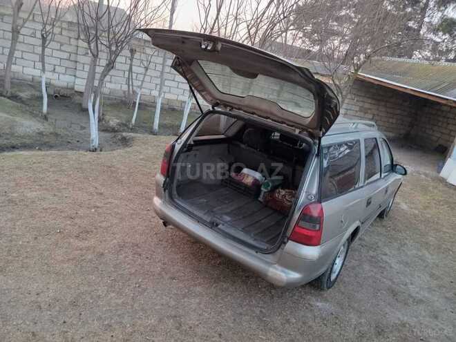 Opel Vectra 1997, 200,000 km - 1.6 l - Bakı