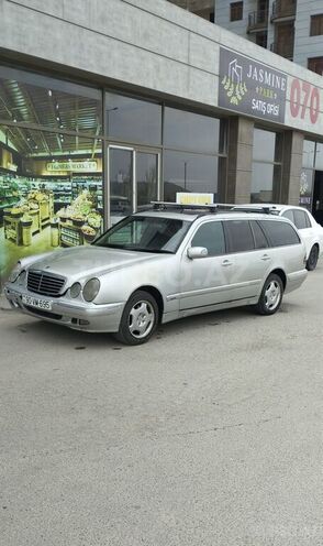 Mercedes E 220 d 1999, 512,000 km - 2.2 л - Bakı