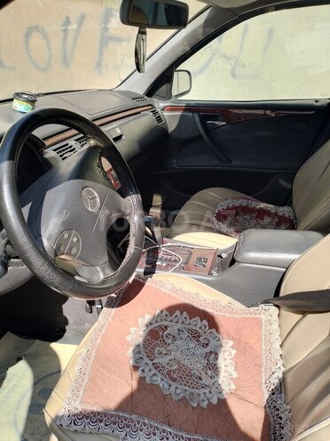 Mercedes E 270 2001, 850,000 km - 2.7 л - Bakı