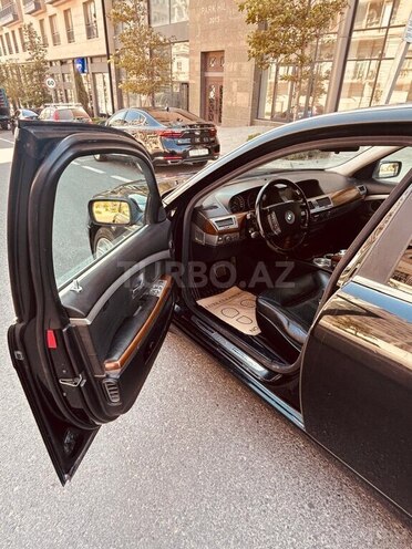 BMW 745 2002, 365,000 km - 4.4 l - Bakı