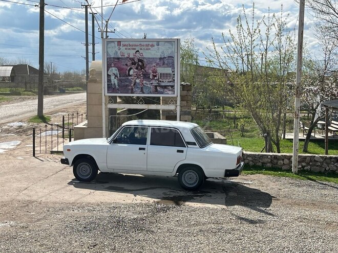 LADA (VAZ) 2107 2002, 89,000 km - 1.6 l - Saatlı