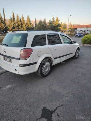 Opel Astra 2005, 284,555 km - 1.4 l - Zaqatala