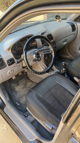 Hyundai Accent 2005, 250,000 km - 1.4 l - Bakı