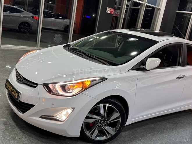 Hyundai Avante 2015, 181,000 km - 1.6 л - Xırdalan