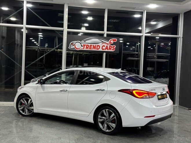 Hyundai Avante 2015, 181,000 km - 1.6 л - Xırdalan