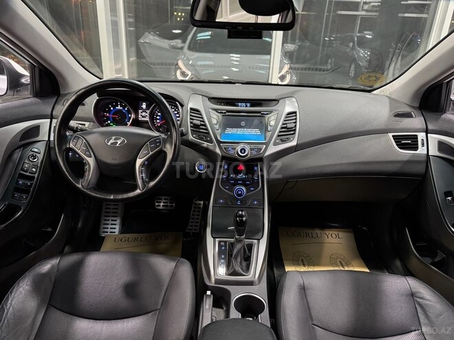 Hyundai Avante 2015, 181,000 km - 1.6 л - Xırdalan