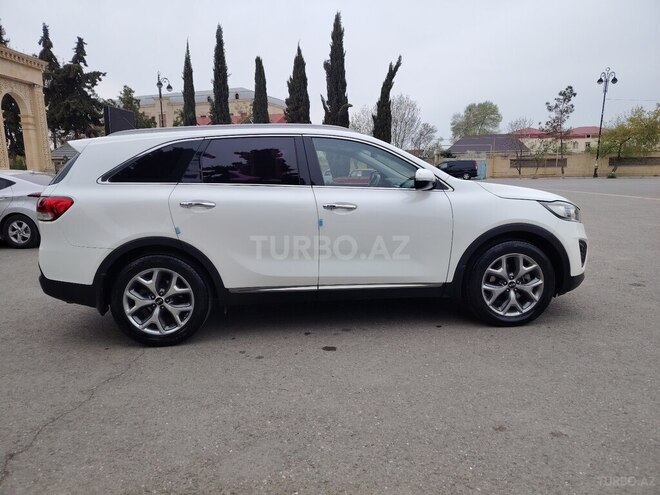Kia Sorento-7