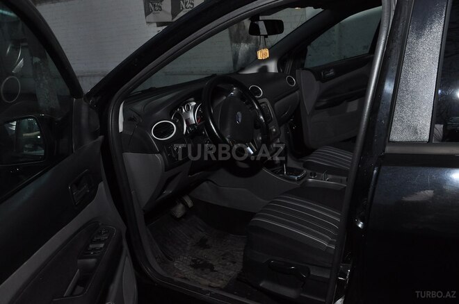 Ford Focus 2011, 163,464 km - 1.6 l - Gəncə