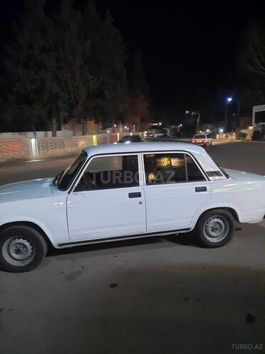LADA (VAZ) 2107 2007, 90,000 km - 1.6 l - Qazax