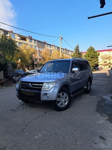 Mitsubishi Pajero 2007, 201,000 km - 3.0 л - Bakı