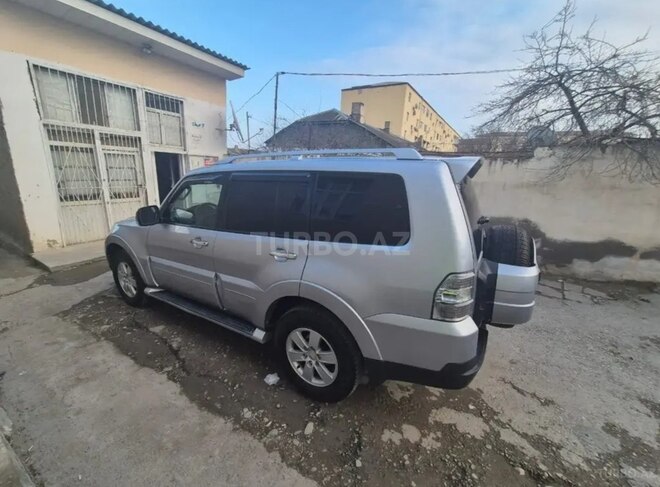 Mitsubishi Pajero 2007, 201,000 km - 3.0 л - Bakı