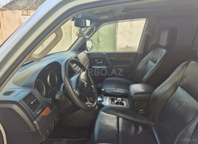 Mitsubishi Pajero 2007, 201,000 km - 3.0 л - Bakı