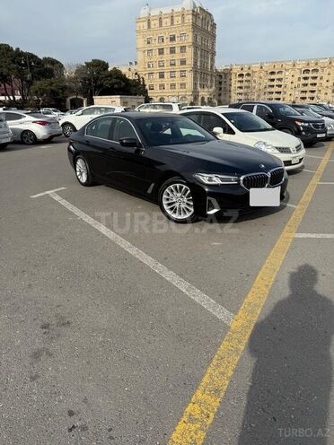 BMW 520 2022, 21,000 km - 2.0 l - Bakı