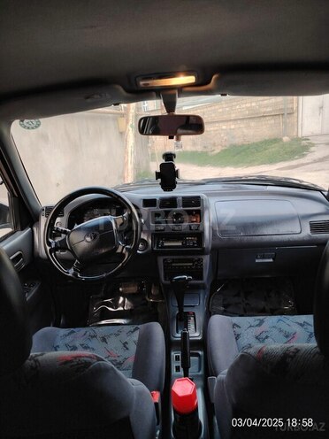 Toyota RAV4 1997, 276,000 km - 2.0 l - Bakı