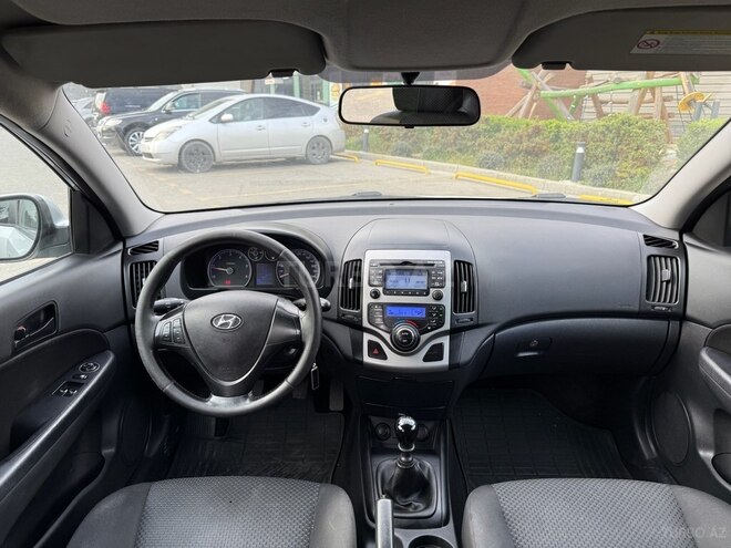 Hyundai i30 2009, 295,000 km - 1.6 l - Bakı