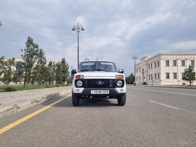 LADA (VAZ) Niva 2023, 12,500 km - 1.7 l - Ağdaş