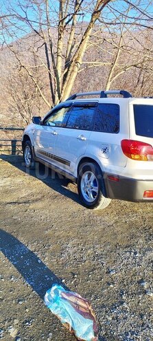 Mitsubishi Outlander 2004, 196,000 km - 2.4 l - Şəki