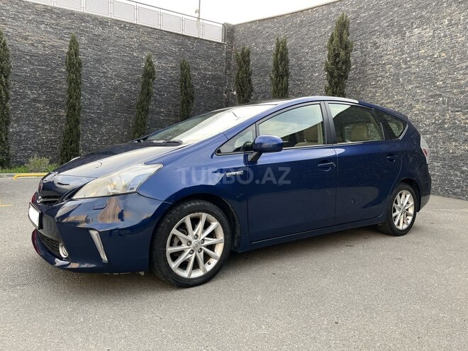 Toyota Prius V 2013, 135,000 km - 1.8 l - Bakı