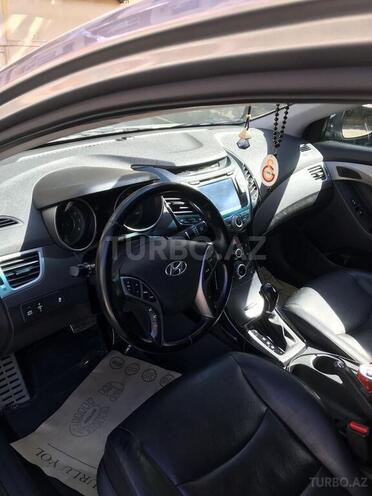 Hyundai Elantra 2015, 110,723 km - 2.0 л - Bakı
