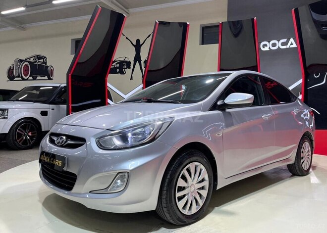 Hyundai Accent-5