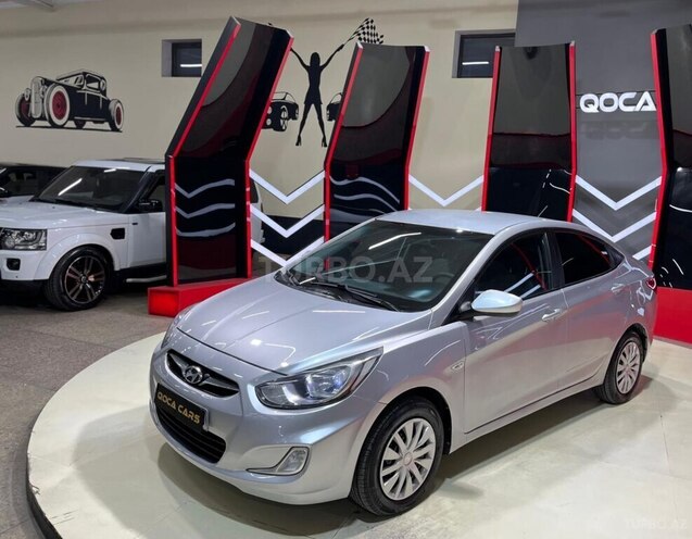 Hyundai Accent-1