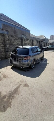 Opel Astra 2006, 300,000 km - 1.4 l - Bakı
